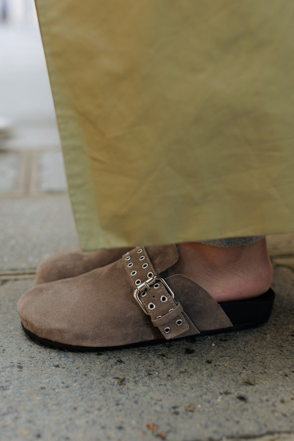 Mule Clog Tassia Chumbo