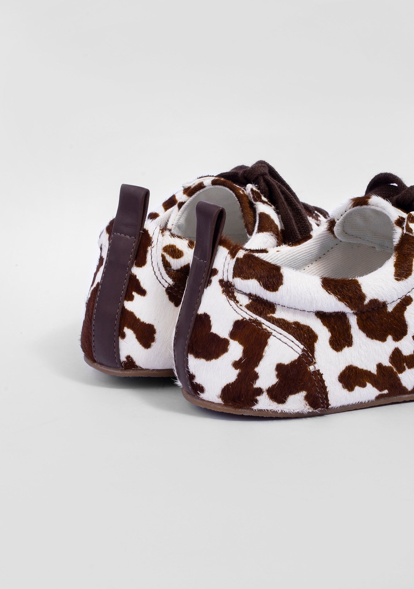 Sneaker Violet Cow Print