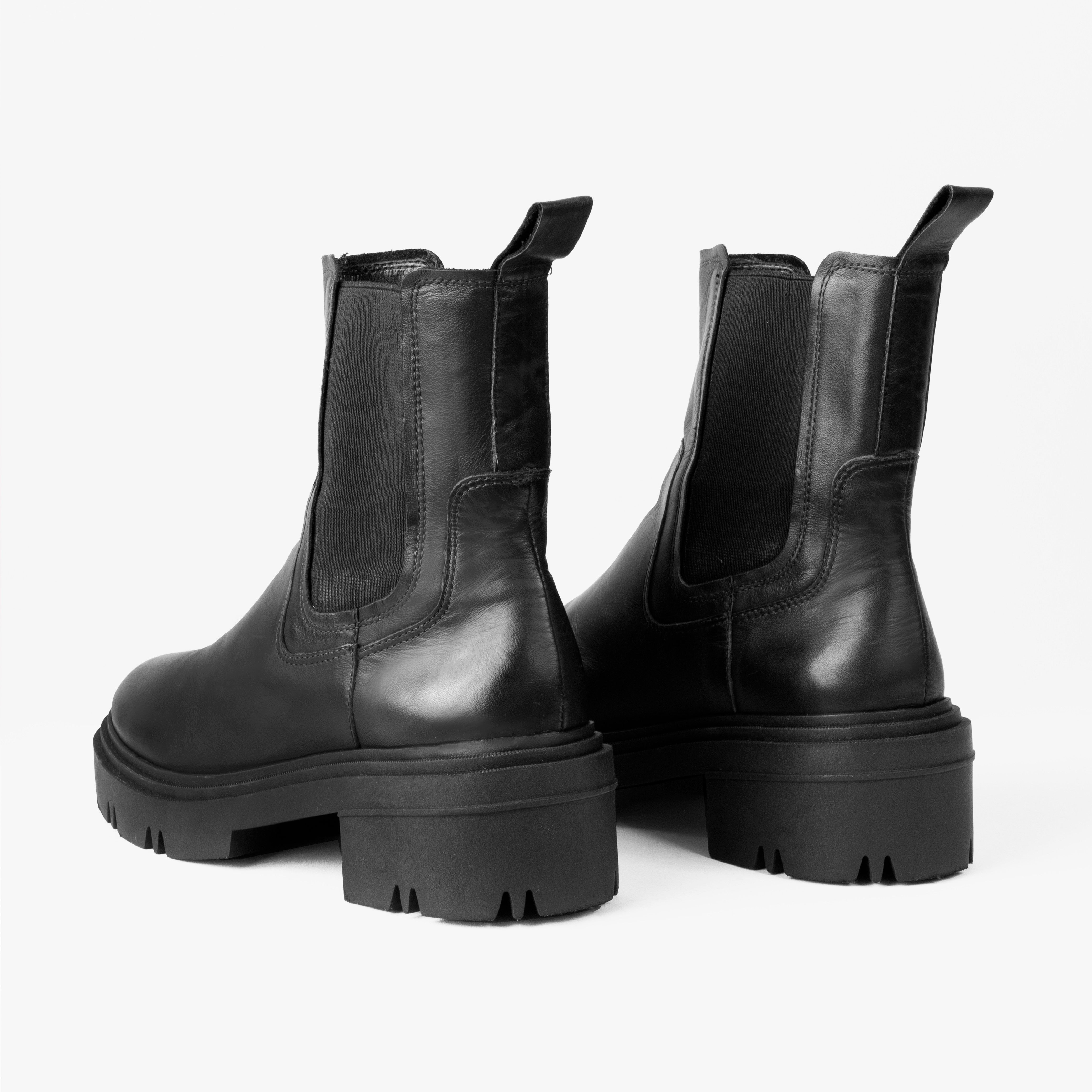 Bota Lia Full Black