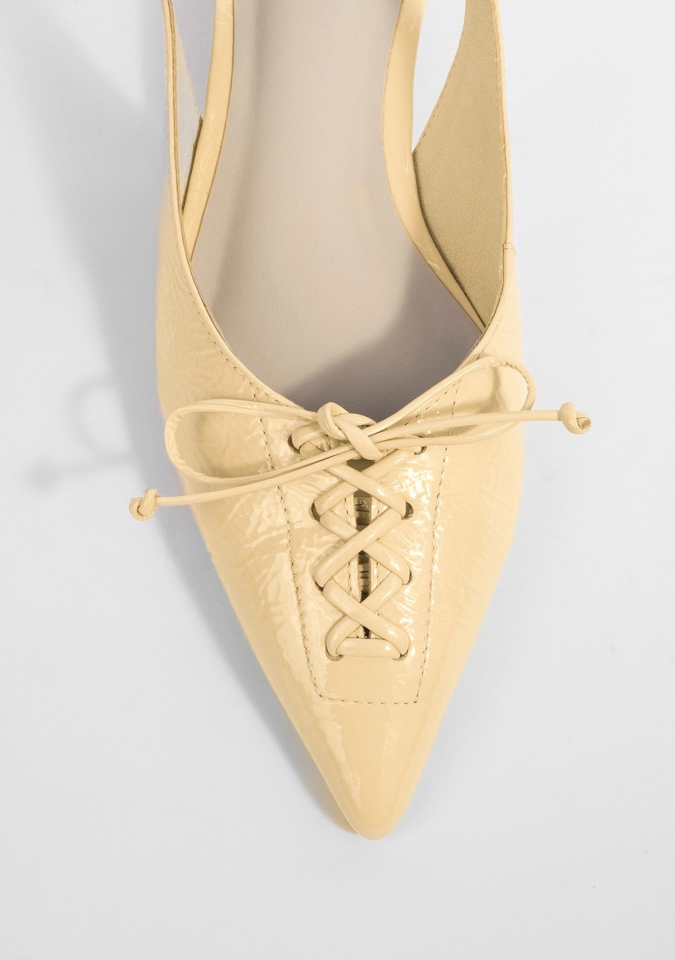 Sapatilha Catarina Shiny Buttercream