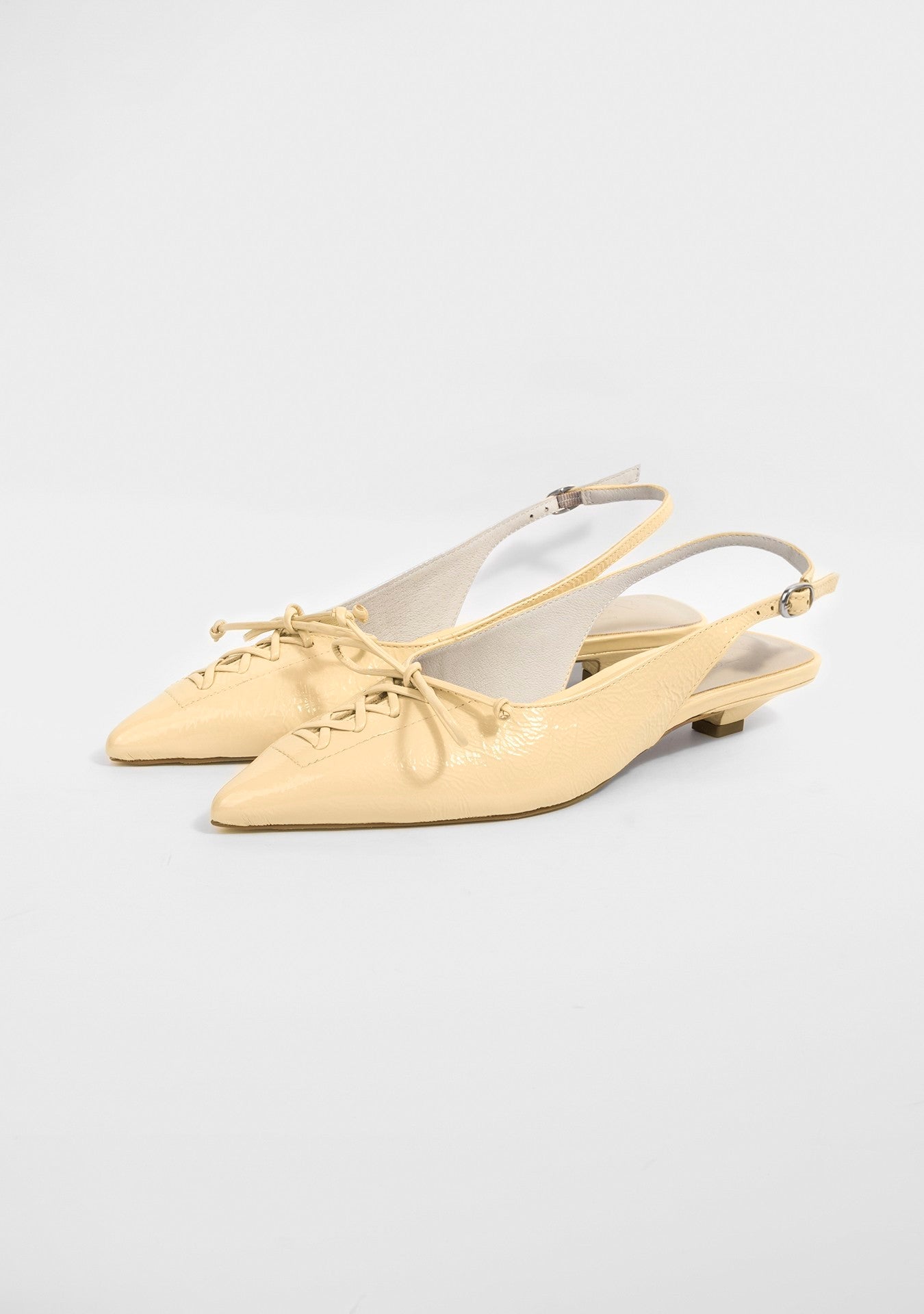 Sapatilha Catarina Shiny Buttercream
