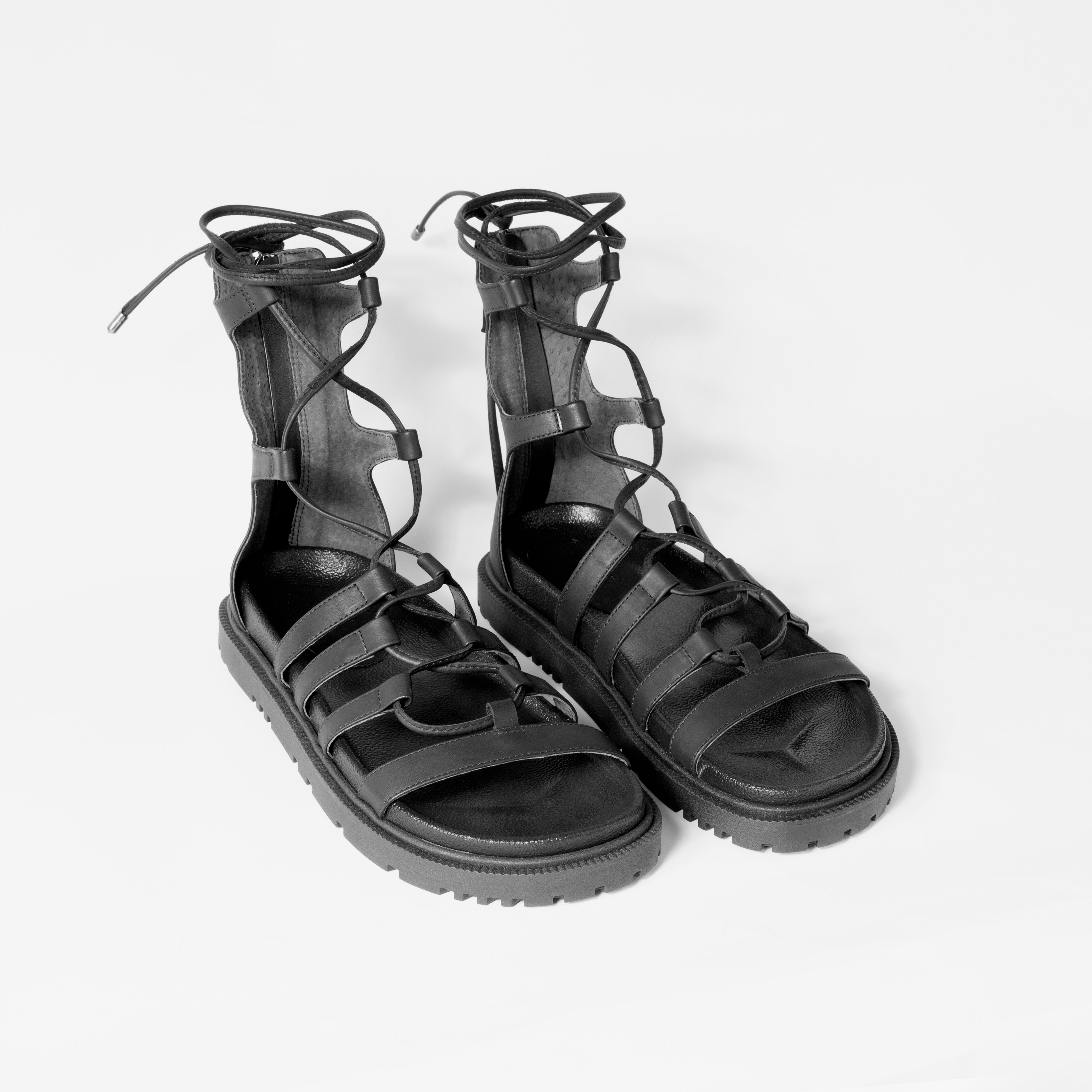 Flat Fulton Black