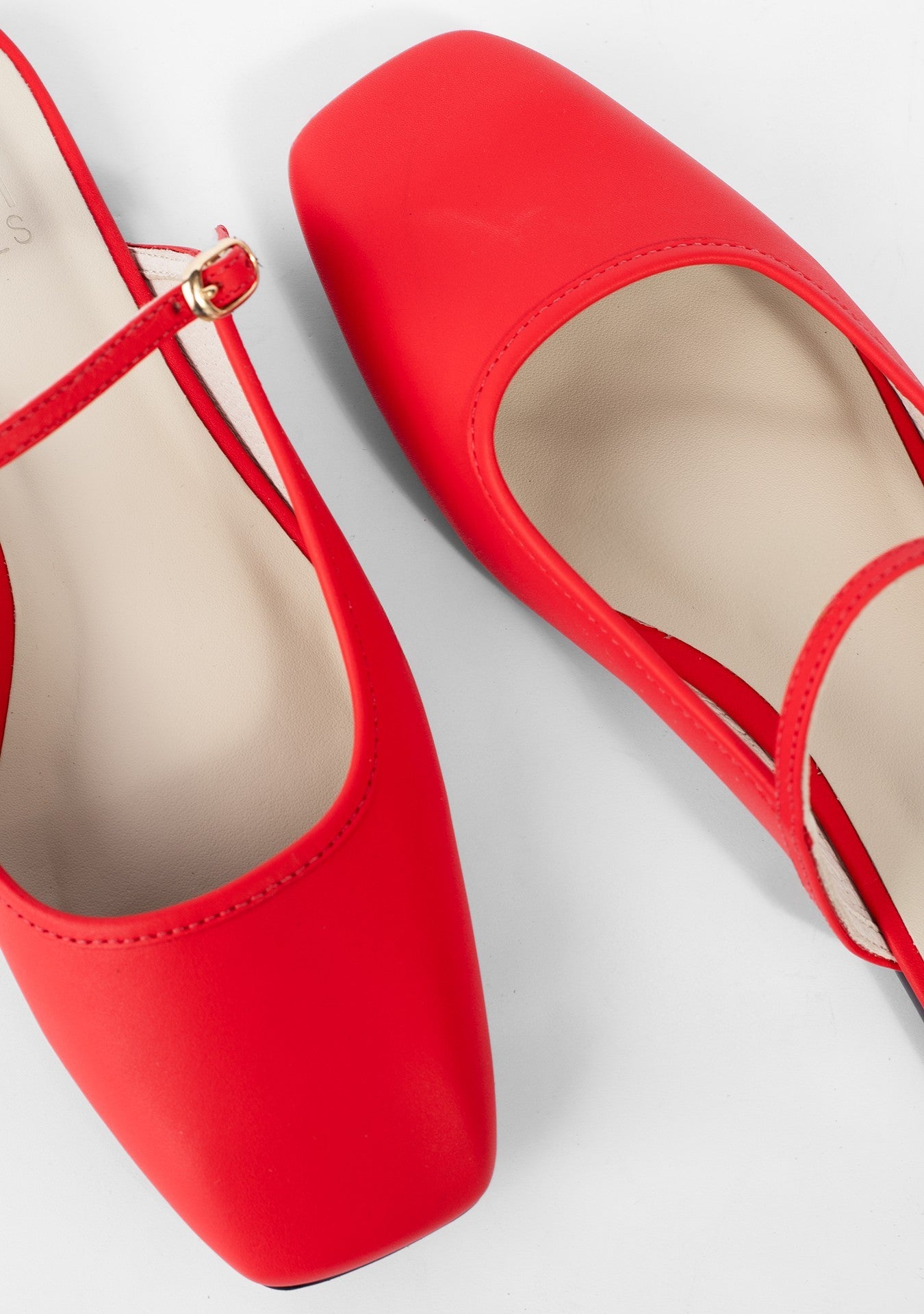 Mule Anelise Tomato