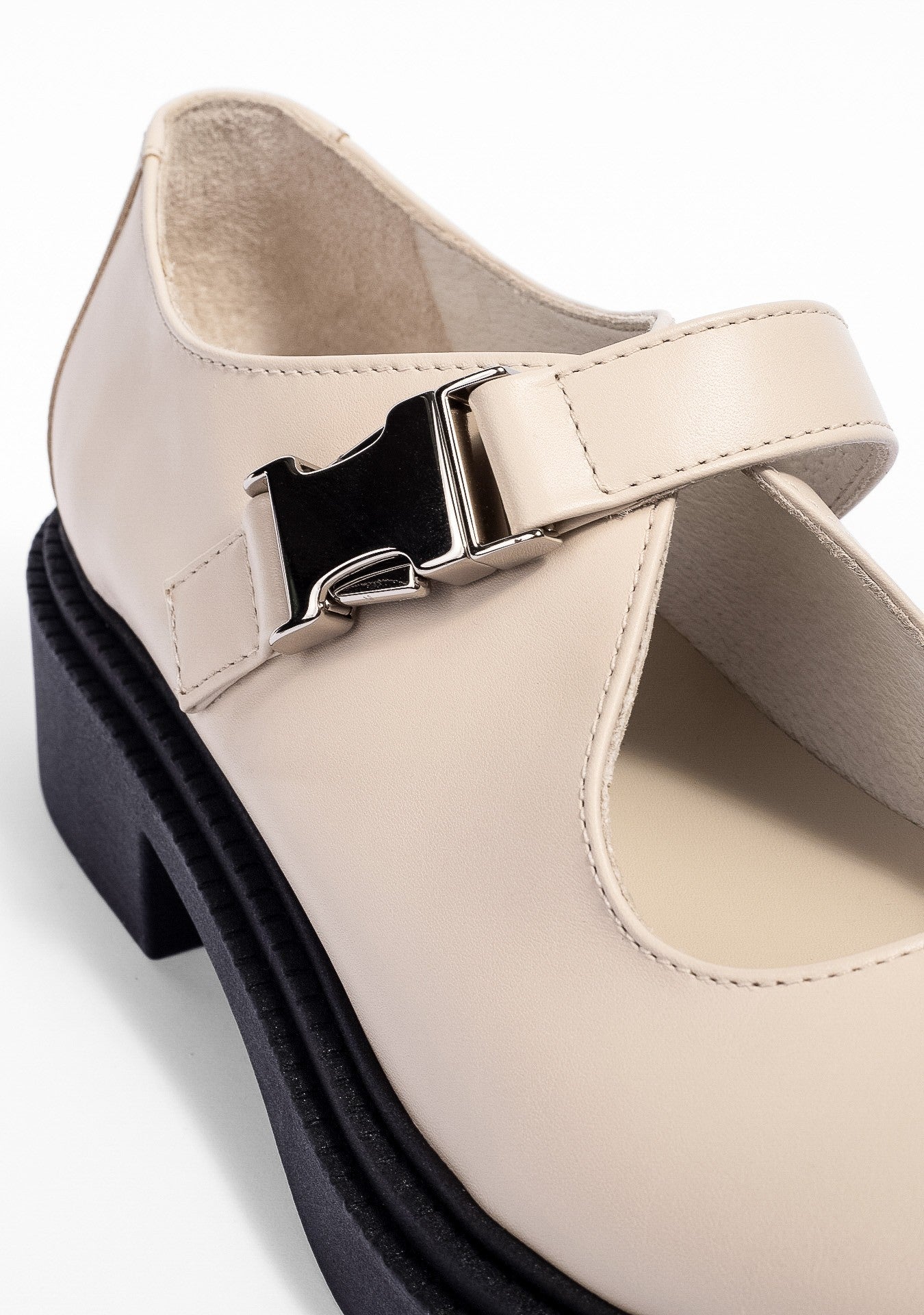Loafer Jordan Vanilla