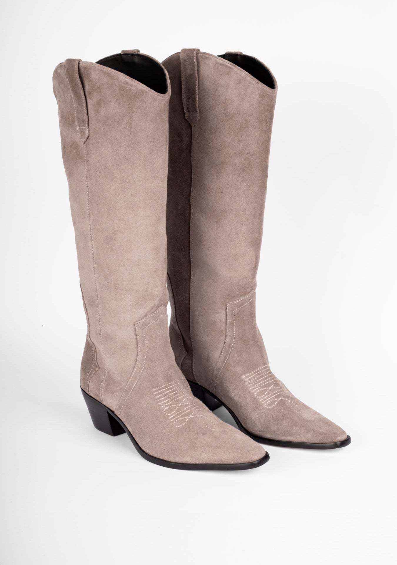 Bota Daisy Chumbo