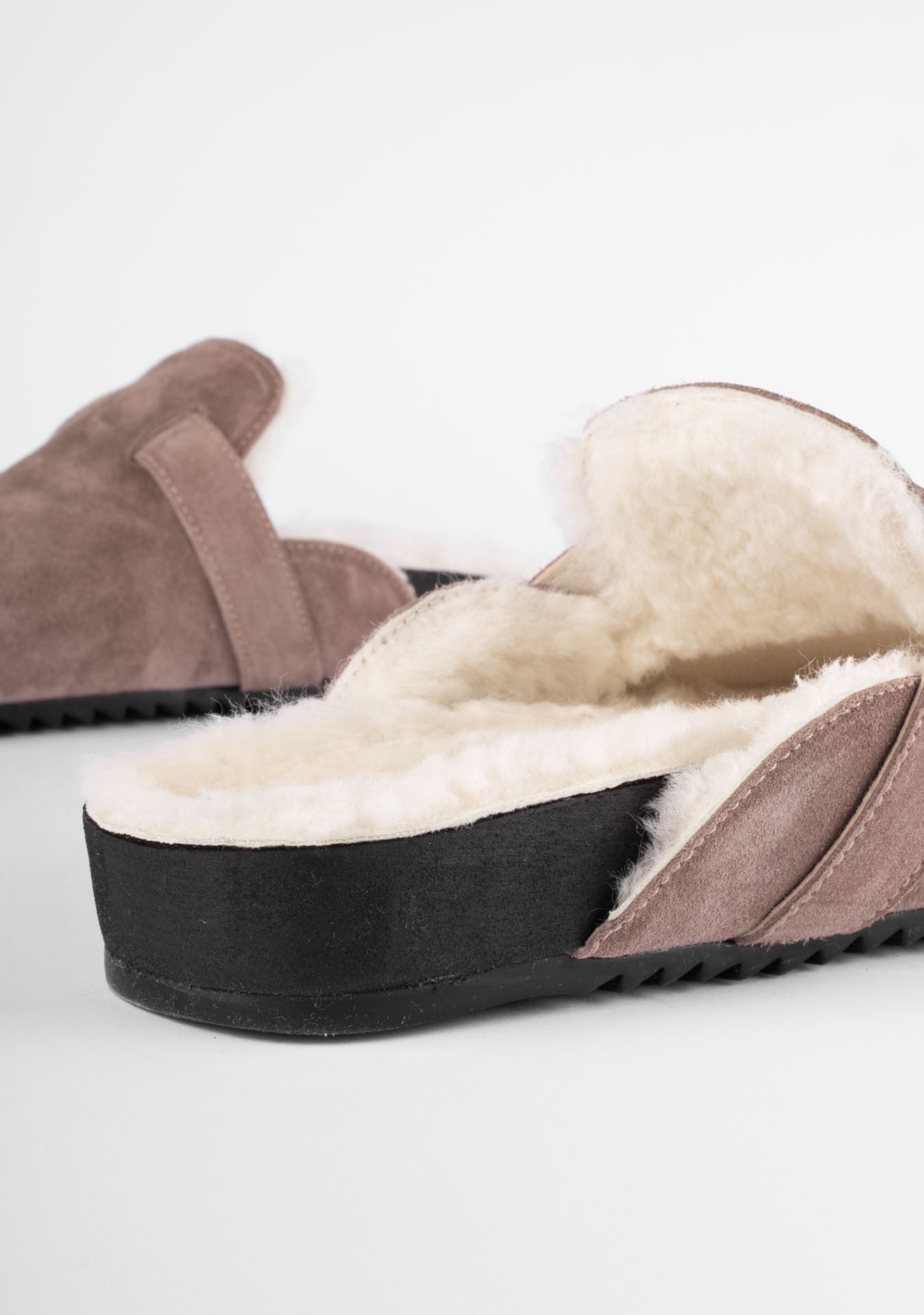 Mule Clog Julie Chumbo