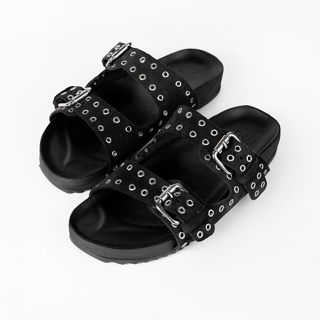 Flat Nanda Black