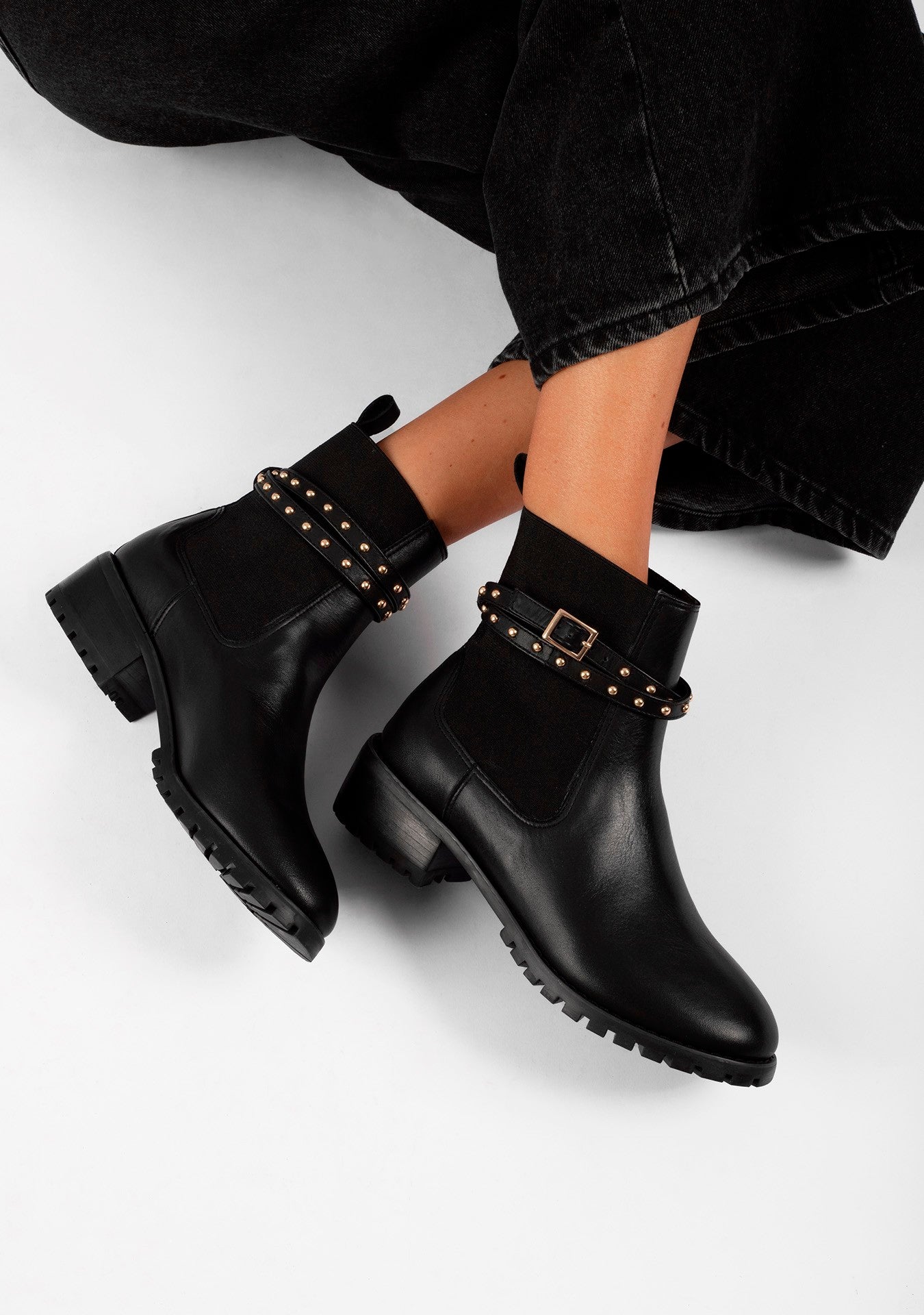 Bota Debora Black