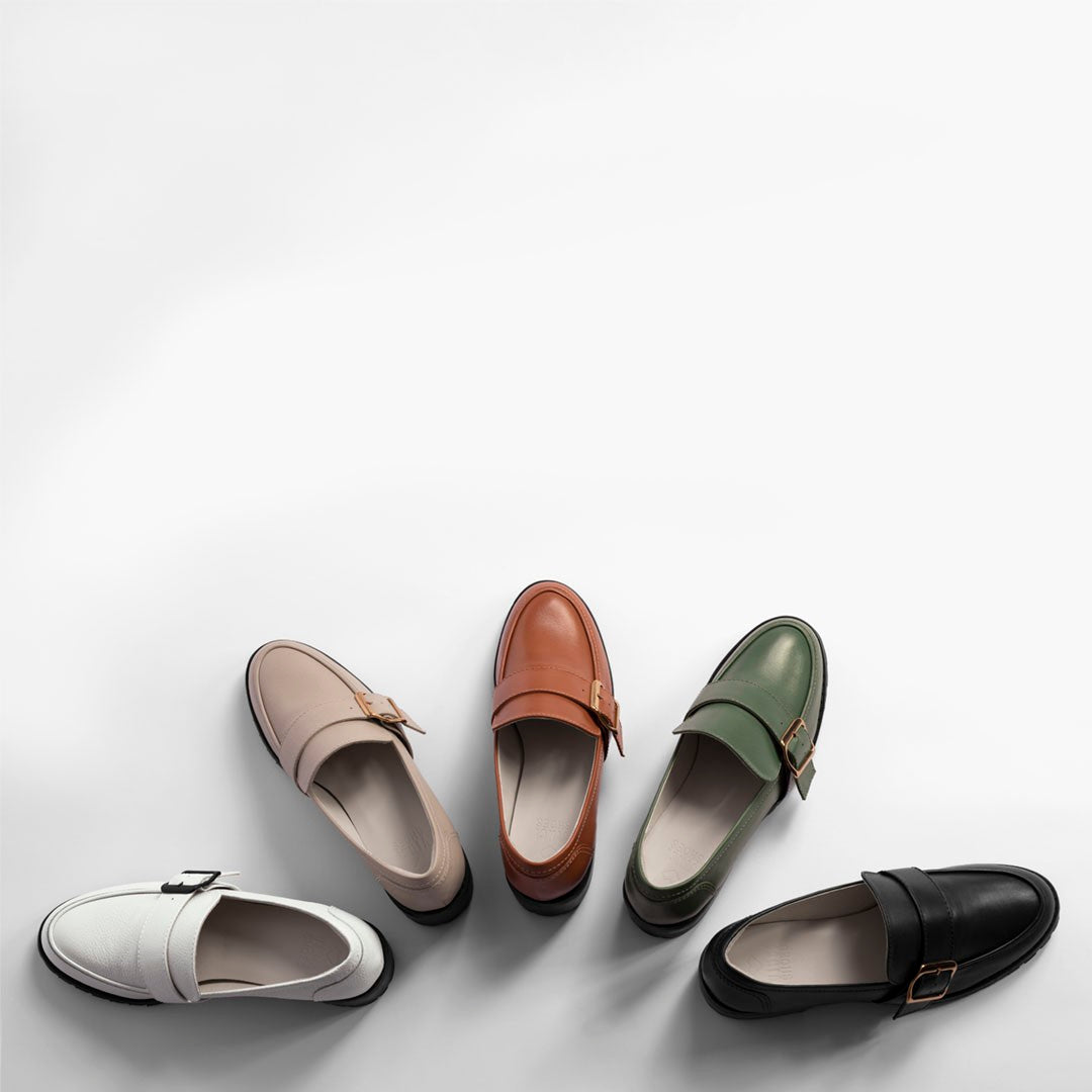 Loafer Lorena Bege