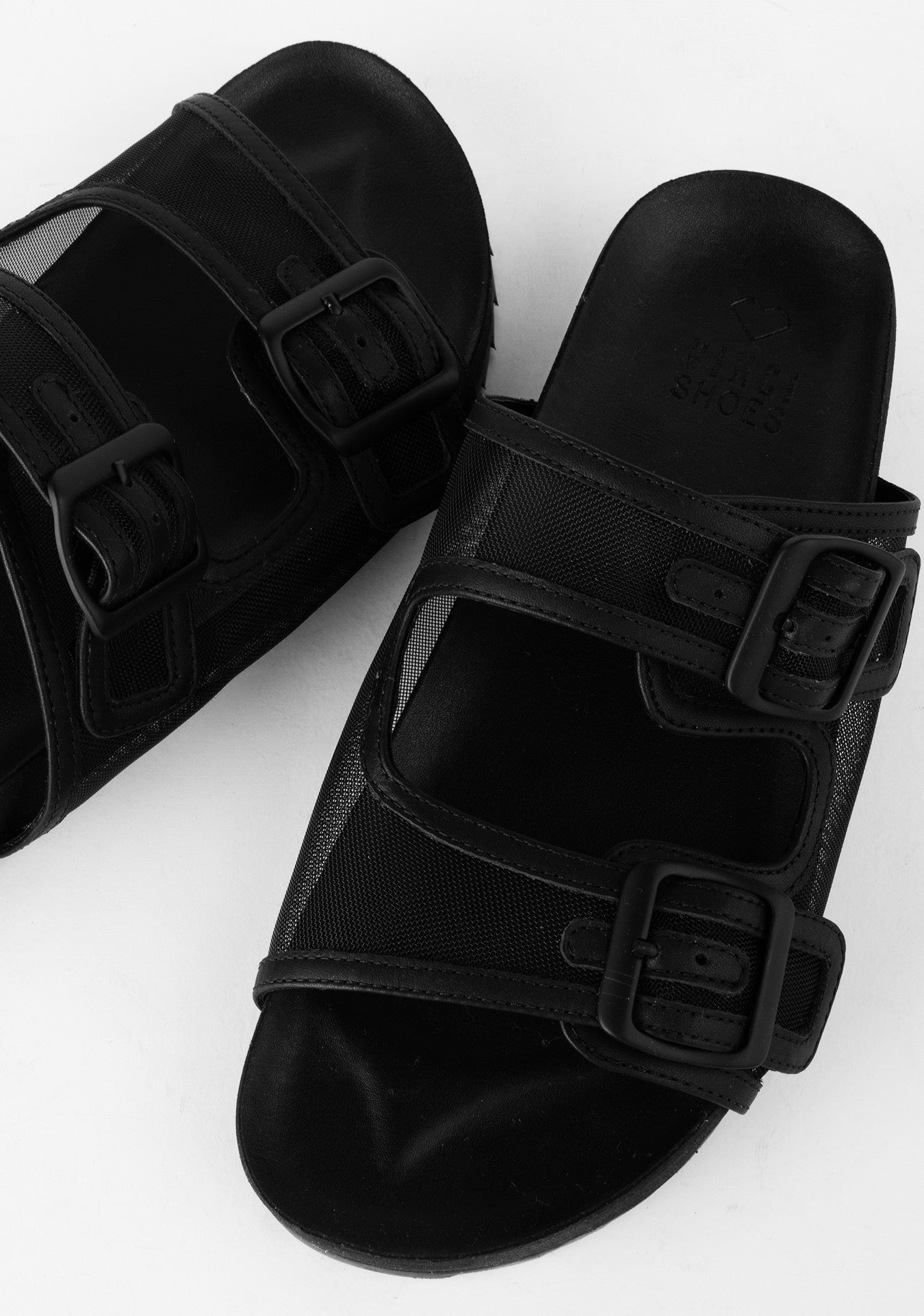 Flat Malaga Black
