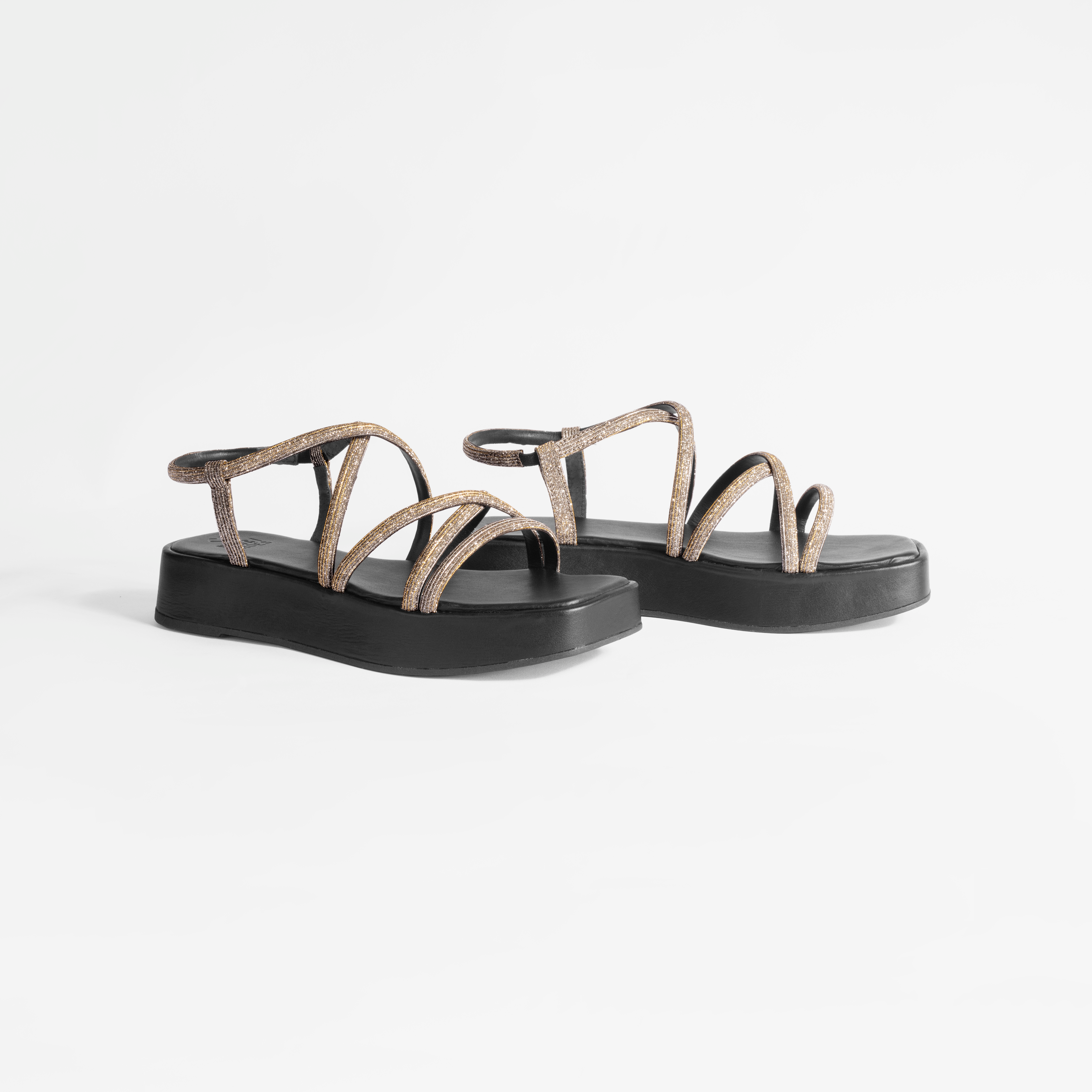 Flatform Cora Metallic
