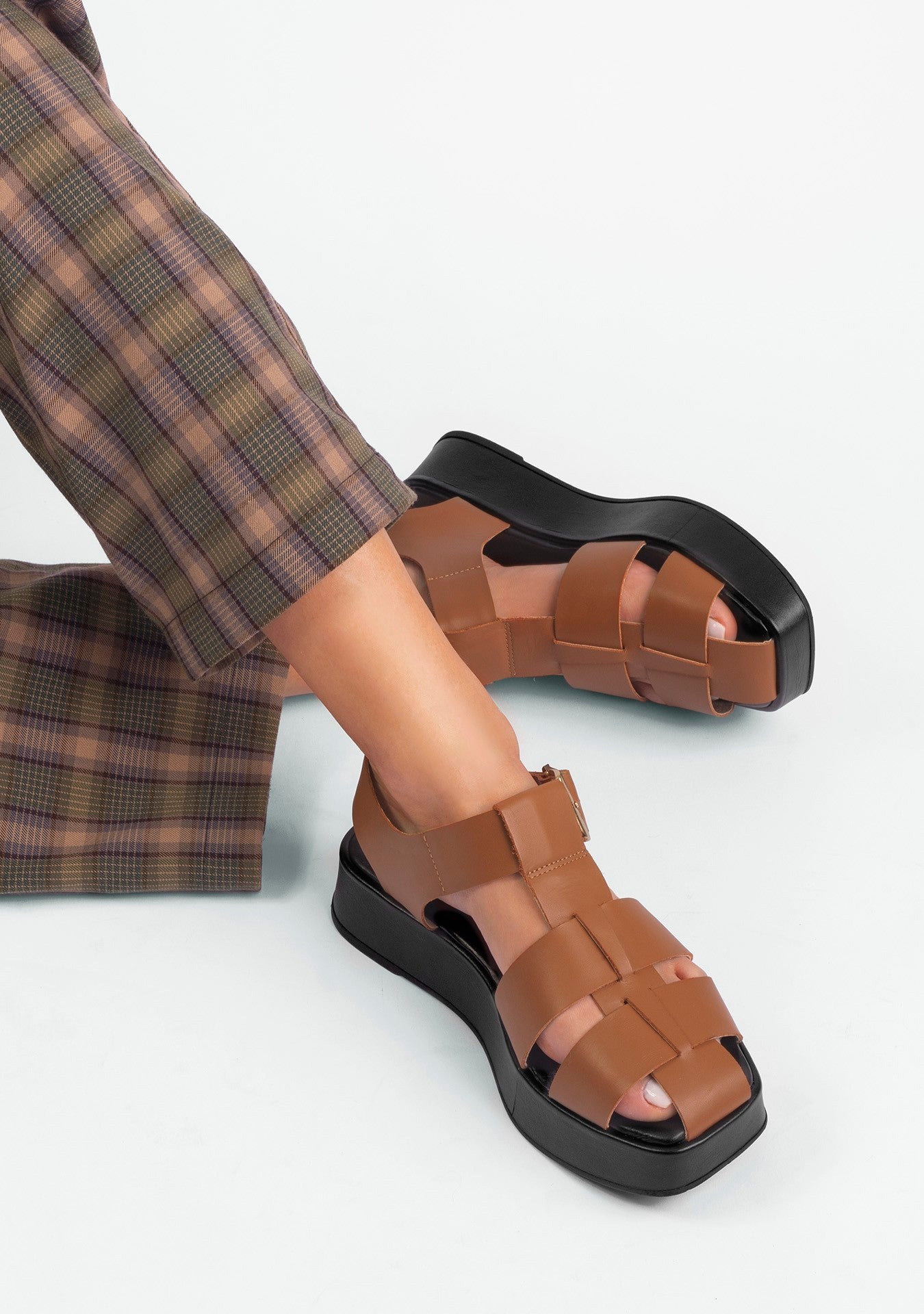 Flatform Ayla Camelo