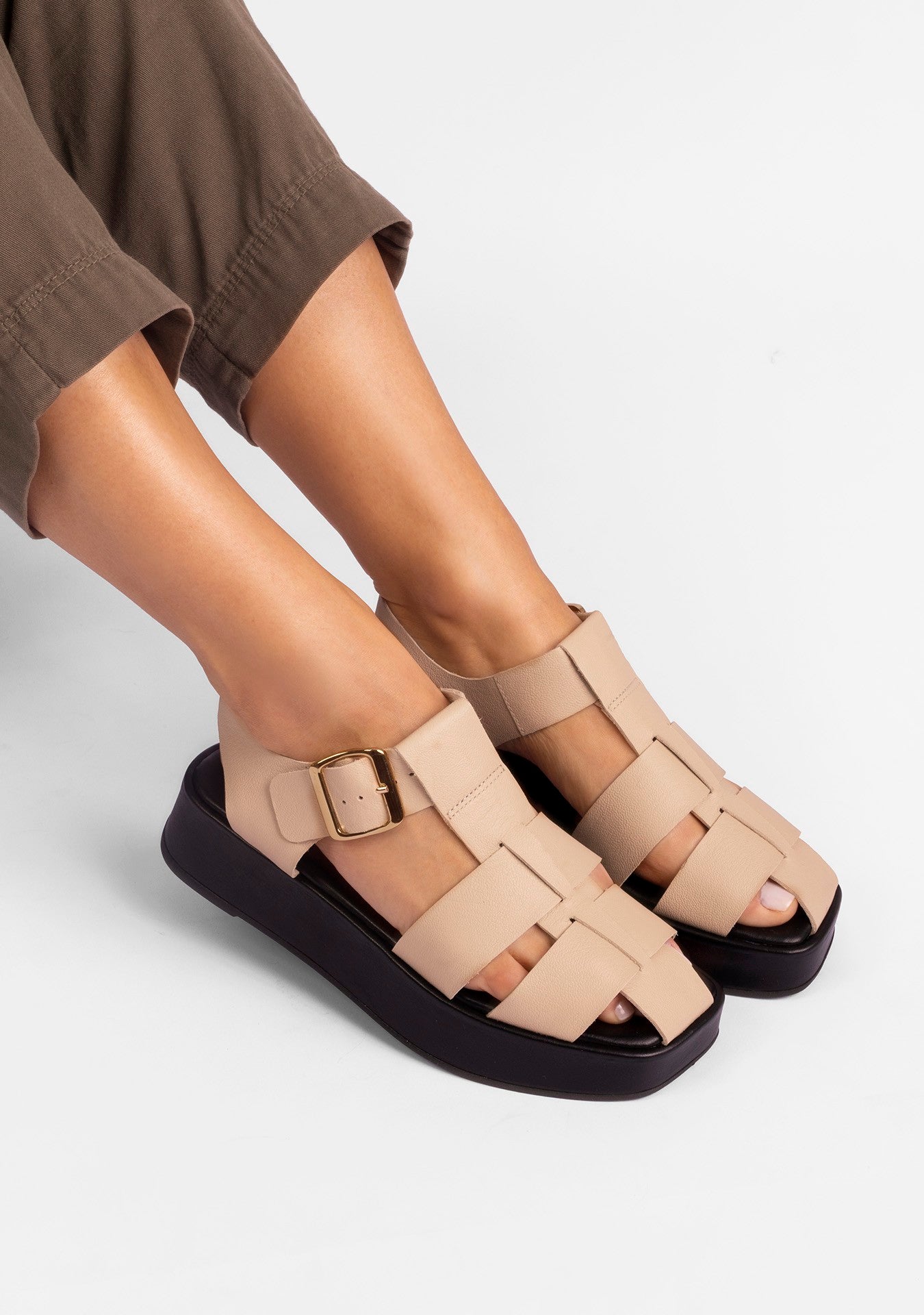 Flatform Ayla Bege