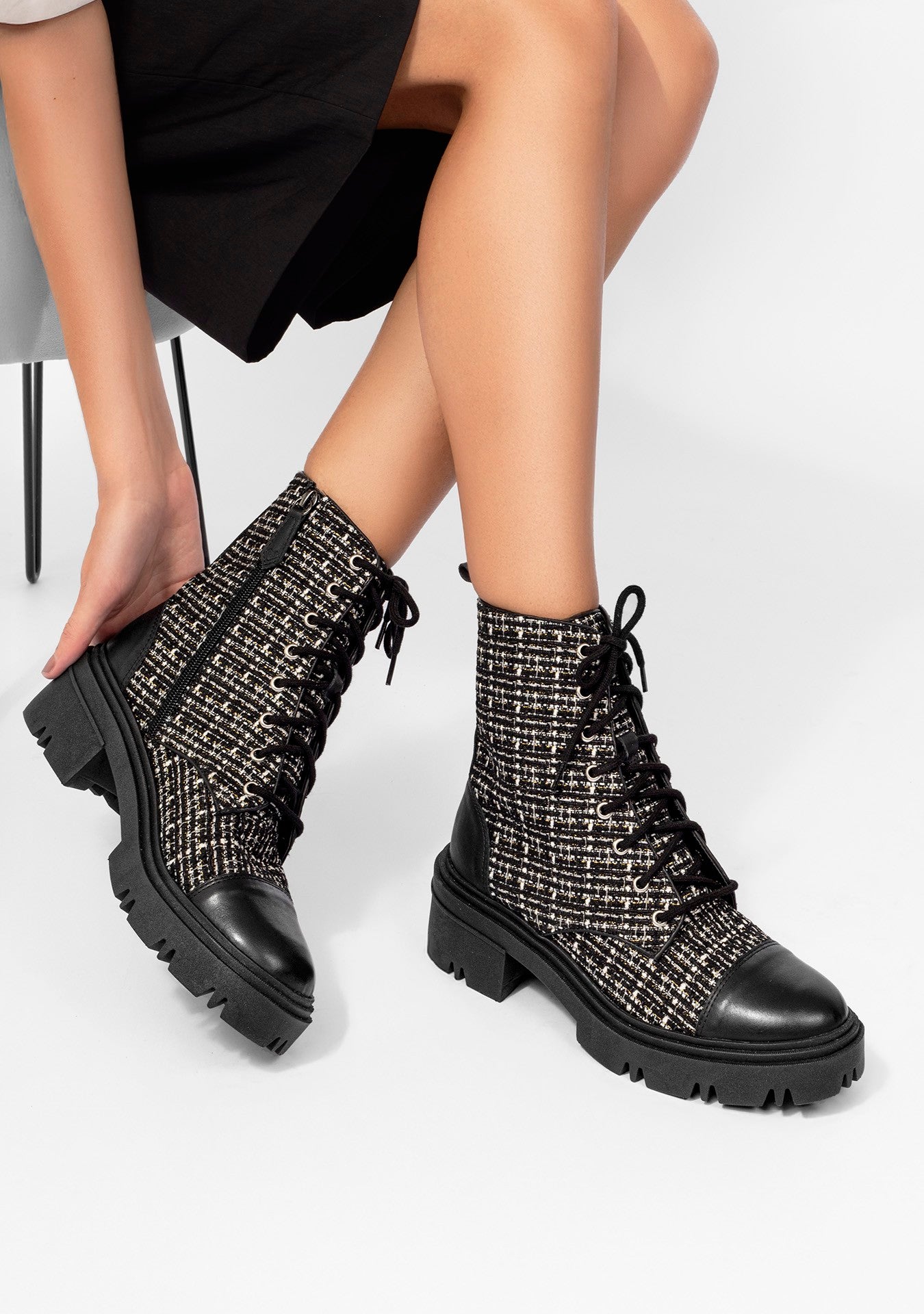 Coturno Parker Tweed