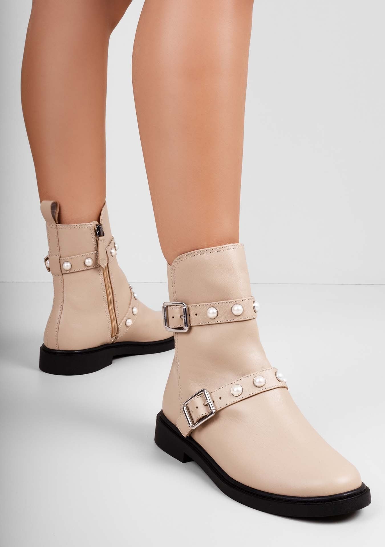 Bota Augusta Bege
