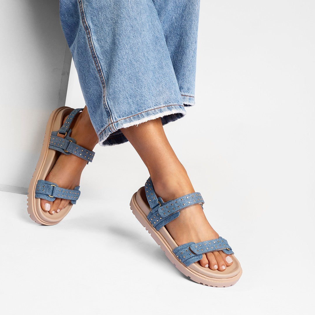 Flat Megan Studded Jeans
