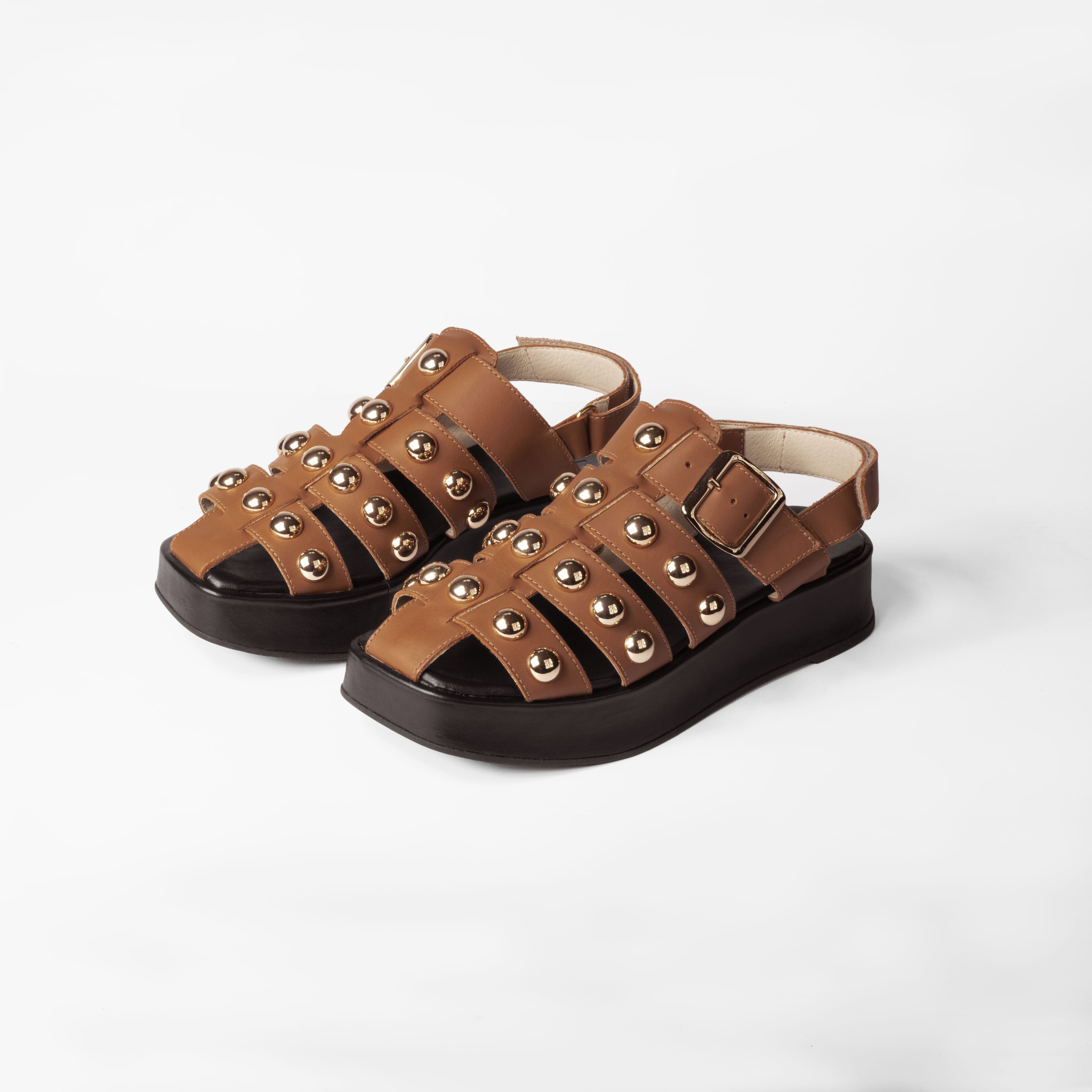 Flatform Mari Camelo
