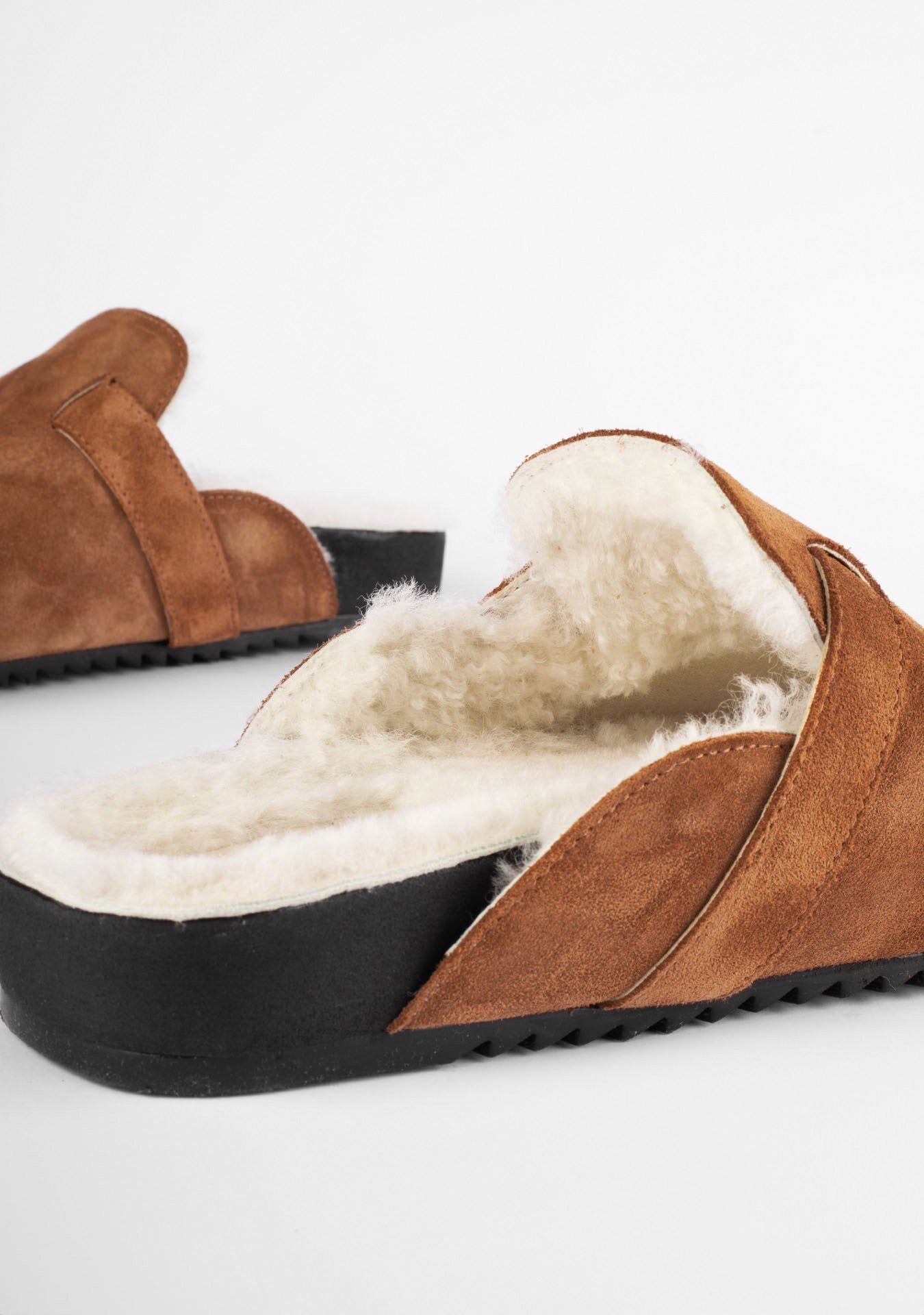 Mule Clog Julie Capuccino