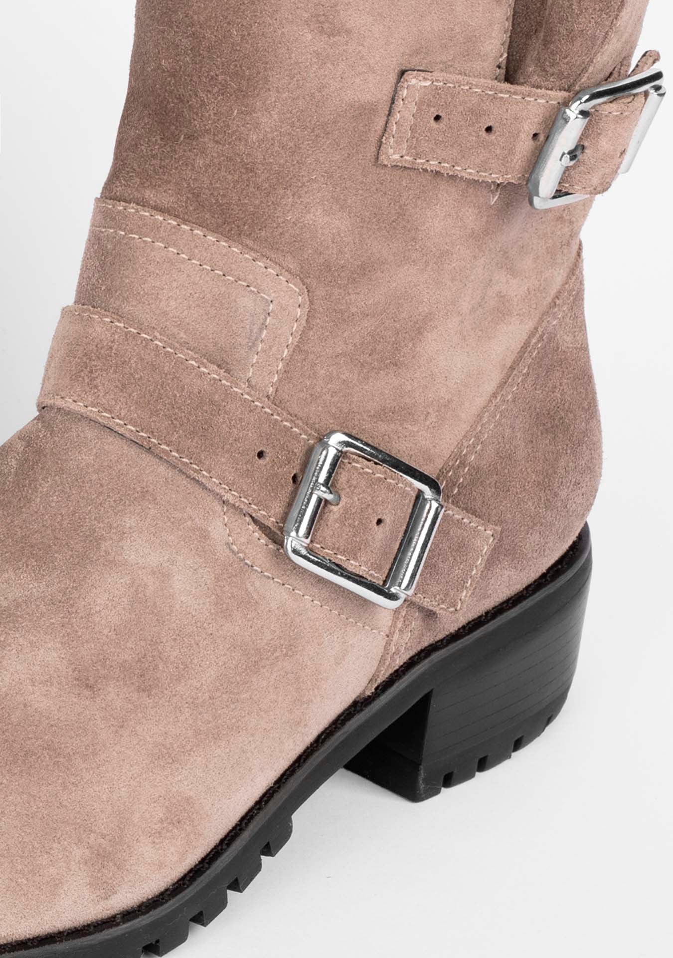Bota Turner Chumbo