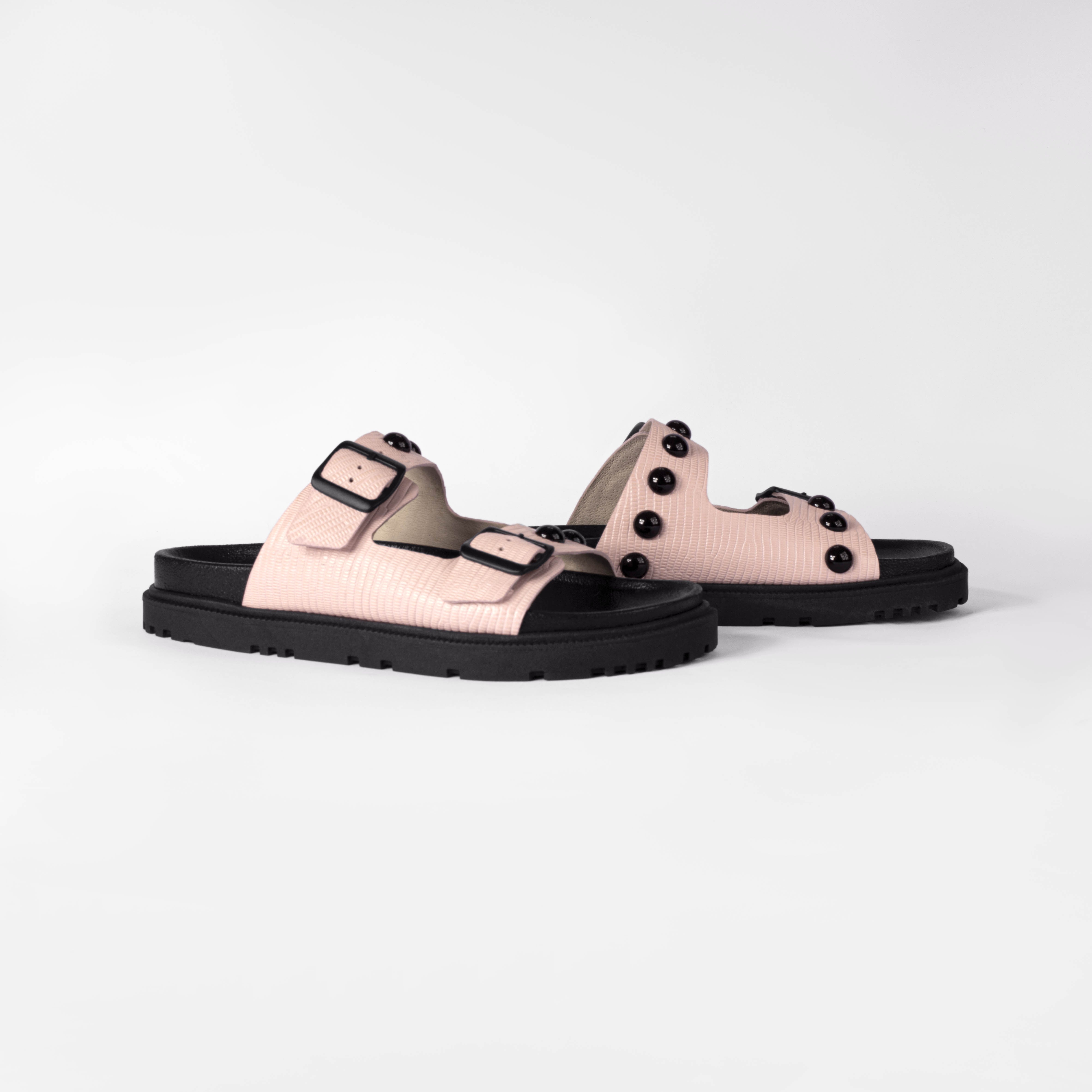Flat Rebeca Studded Rose Quartz