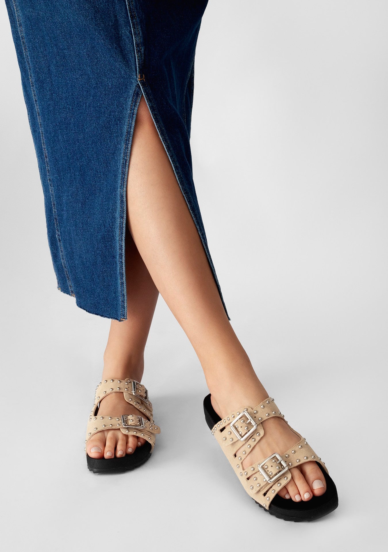 Flat Aime Sand