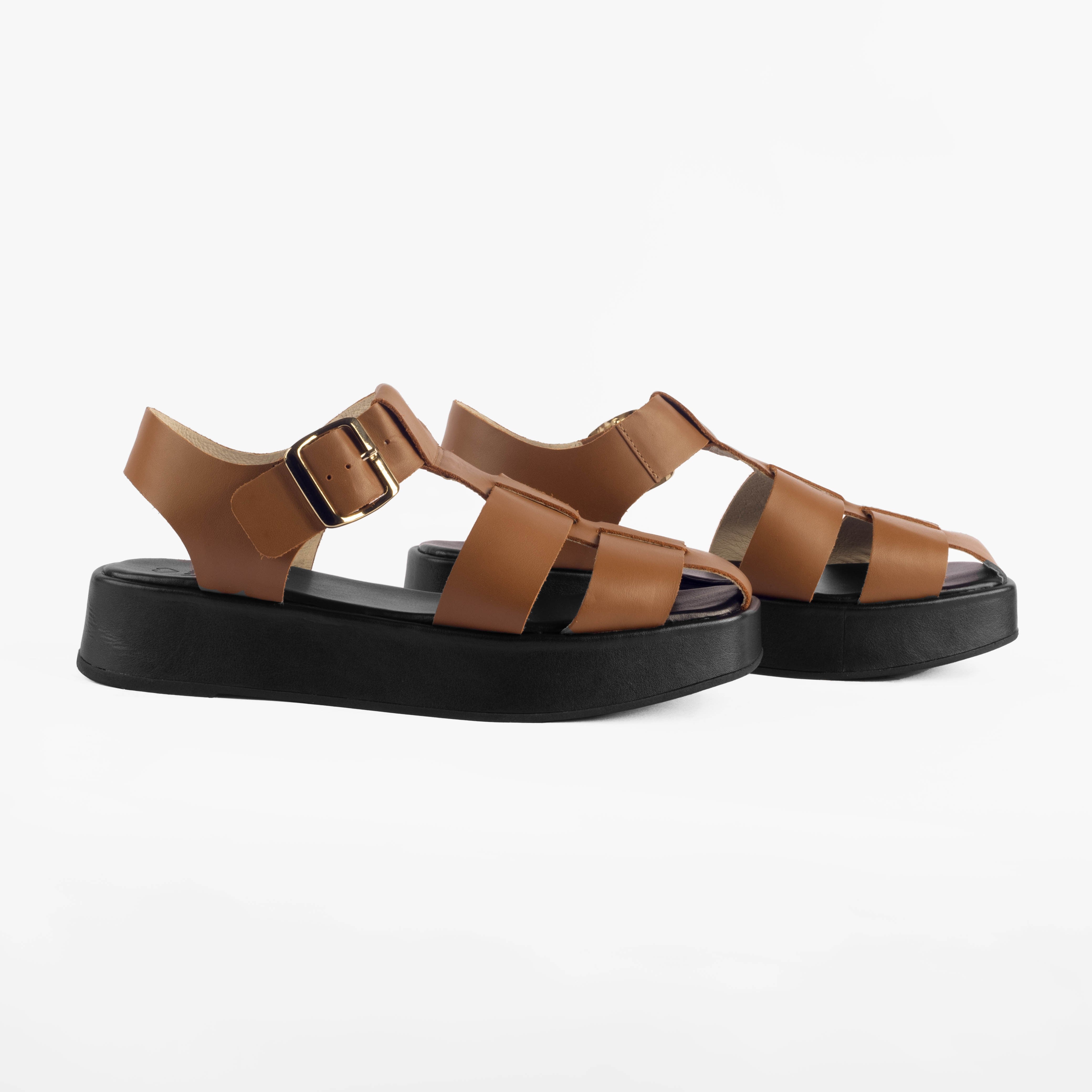 Flatform Ayla Camelo