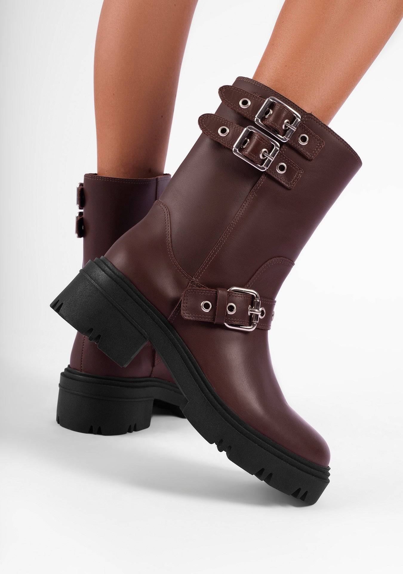 Bota Fiorela Coffee