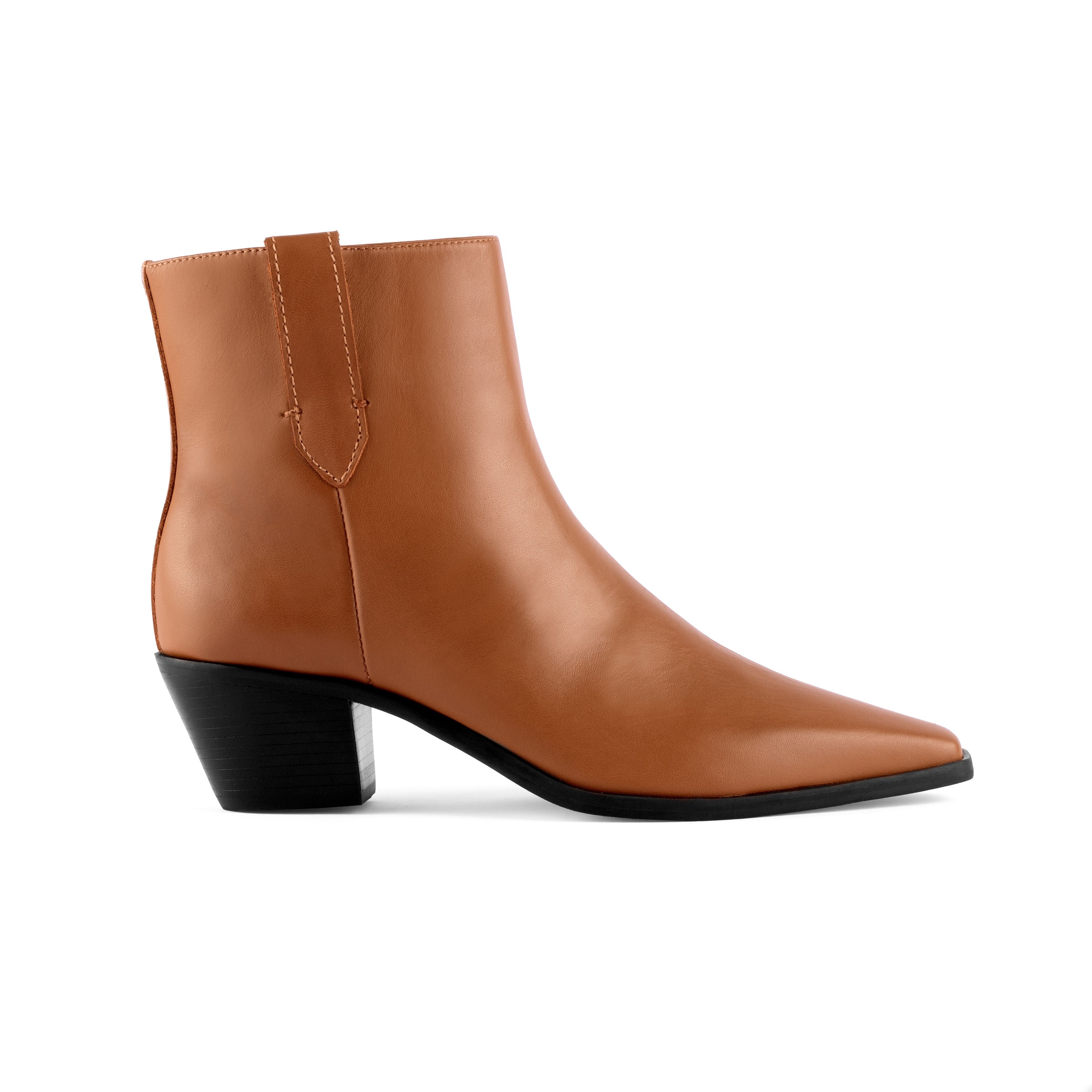 Bota Priscila Camelo