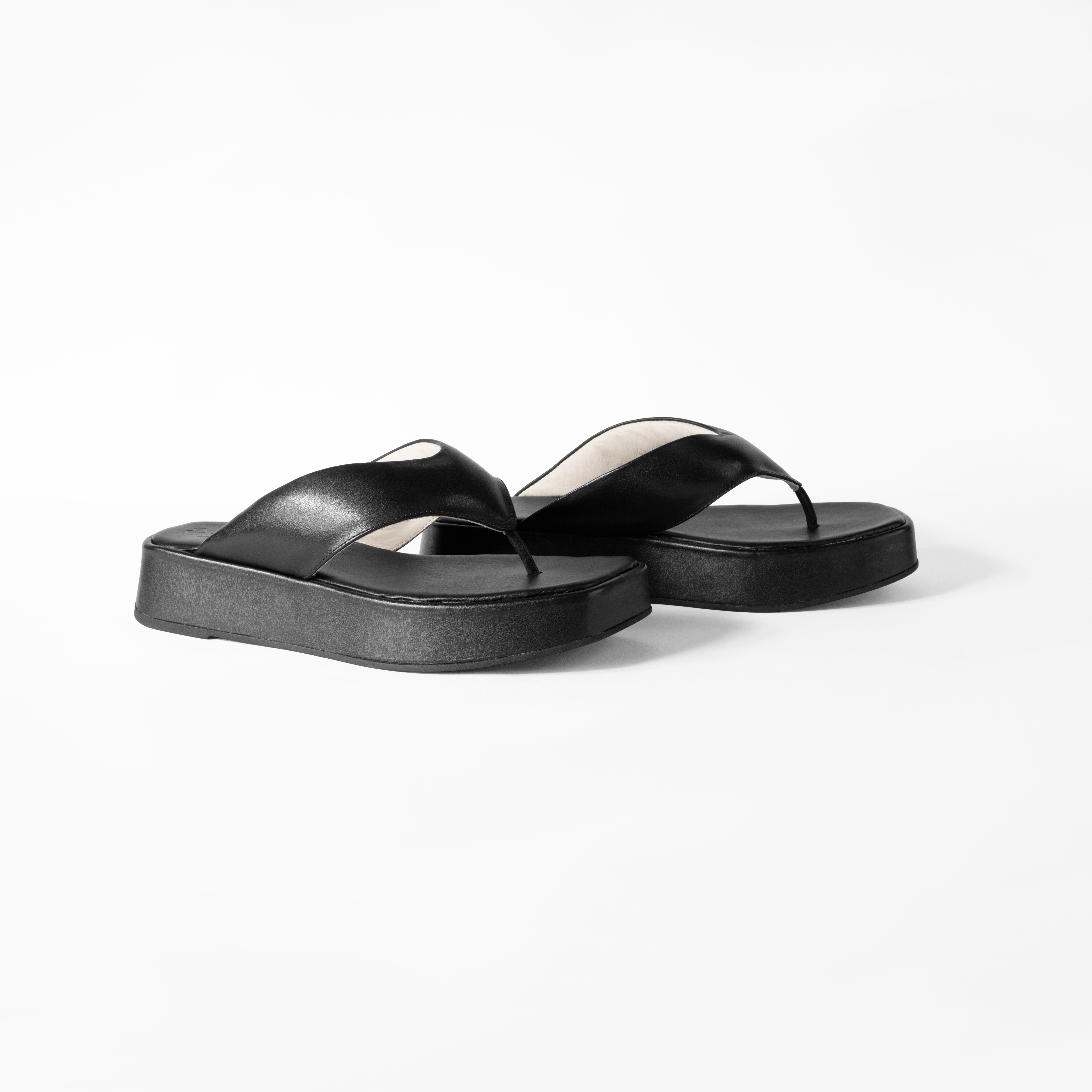 Flatform Muriel Black