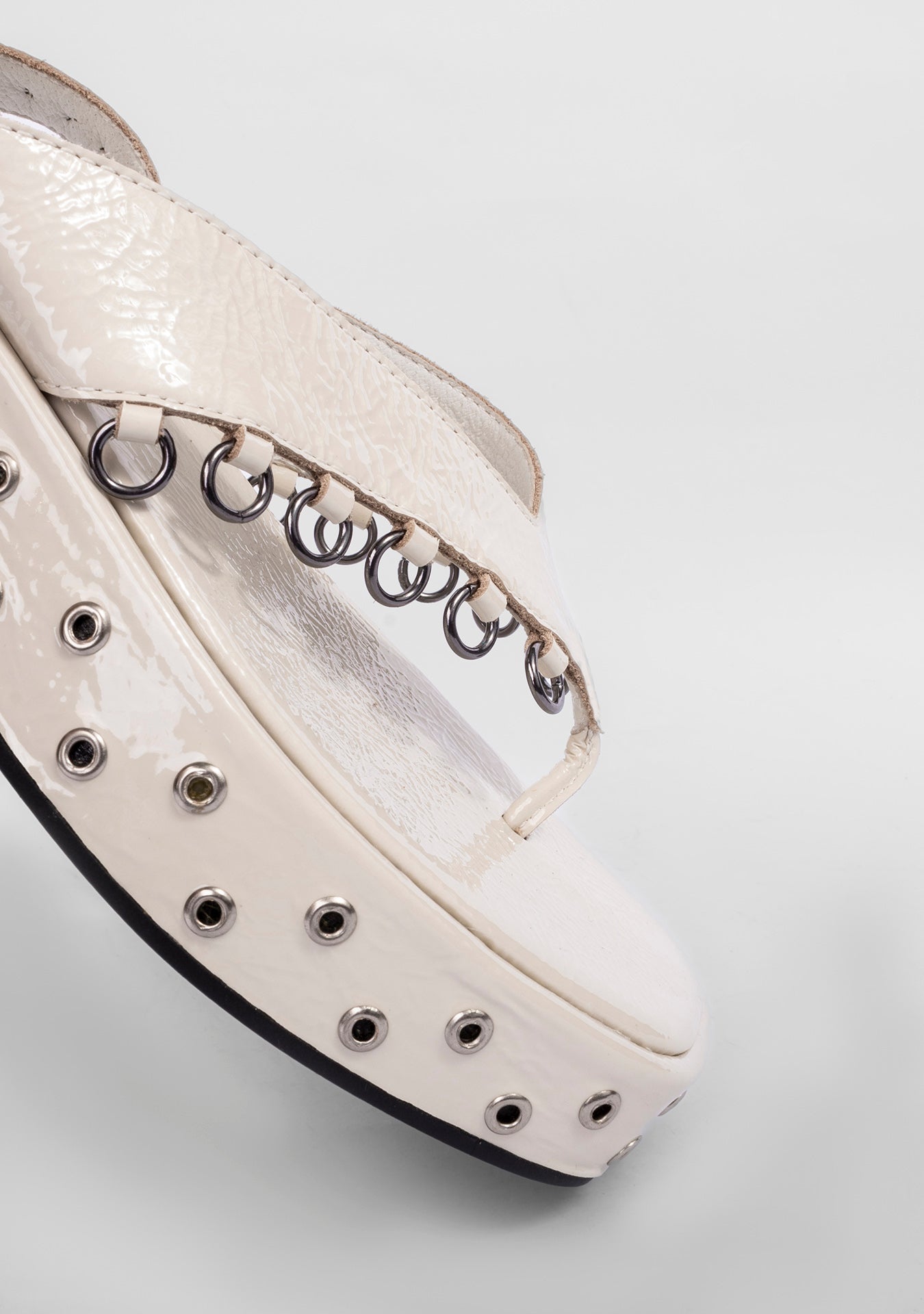 Flatform Vika Shiny Vanilla